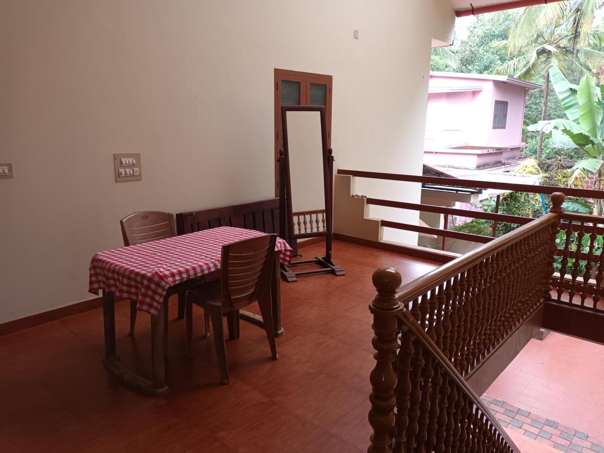 Ivory Coaste Hotel Kannur Luaran gambar